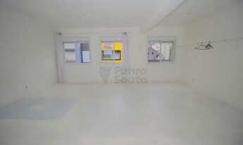 Imagem 2: Kitnet no Antônio Rosa Lavrador para locação no centro de Pelotas - Ao lado do Calçadão