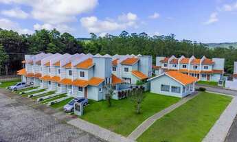 Imagem: Casa (Geminada), com 2 quartos e 1 banheiros