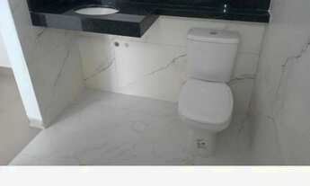 Imagem 6: Casa em rua pública no bairro Aruanã [7263