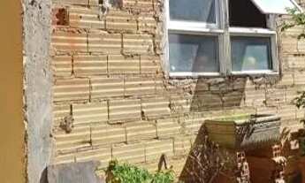 Imagem 6: Vendo ou troco Casa com 2 dormitórios