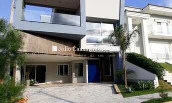 Imagem: Casa a venda com 3 quartos, 330m2 no Condomínio