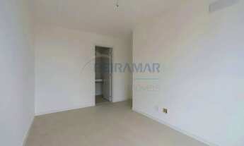 Imagem 2: Apartamento de 2 Quartos com Suíte, Varanda e 1 Vaga de Garagem à Venda no Casa 35 Águas