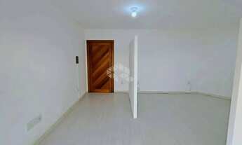 Imagem 6: Sala Comercial com banheiro social e 42m² privativos, no centro de Canoas