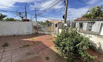 Imagem 3: Casa para Venda em Sorocaba, Jardim Hungares, 2 dormitórios, 1 suíte, 1 banheiro, 5 vagas