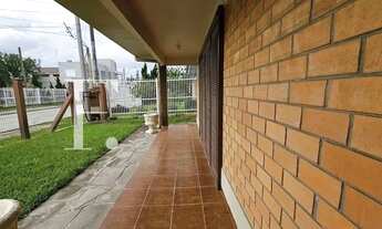 Imagem 4: Sobrado à Venda à Uma Quadra do Mar