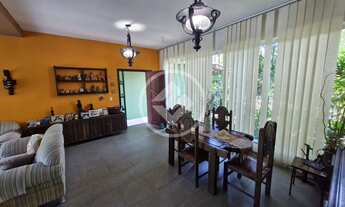 Imagem 5: CASA A VENDA UMA QUADRA DA PRAIA GUAIUBA GUARUJÁ SP codigo: 108771