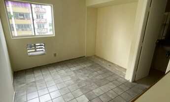 Imagem 7: Apartamento para venda possui 100 metros quadrados com 3 quartos em Boa Viagem <br>O