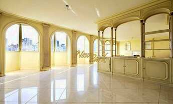 Imagem 4: Em frente à praça Buenos Aires