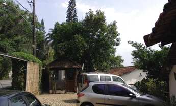 Imagem 2: Alugo casa com 10 quartos, beira mar, excelente localização!!!