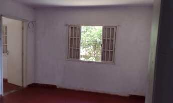 Imagem 2: Alugo Casa com quintal Alto Amarelo