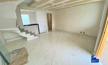 Imagem 5: Casa Geminada à Venda - 3 Quartos sendo 1 Suíte e 1 com Varanda - 2 Vagas - Bairro Santa A