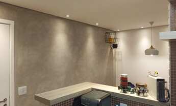 Imagem 5: Apartamento de 2 dormitórios com sacada e uma vaga demarcada e coberta