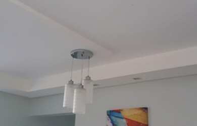 Imagem 2: EXCELENTE APARTAMENTO REFORMADO A VENDA 2/4 SENDO (01 SUÍTE) VARANDA - ABRANTES