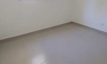 Imagem 6: Casa para aluguel e venda possui 250 metros quadrados com 5 quartos