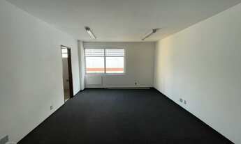 Imagem 3: Sala comercial, localizada no Bairro Centro