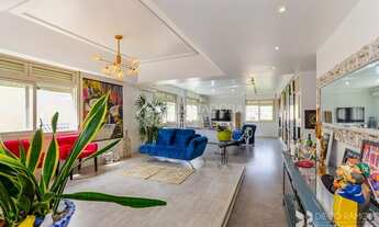 Imagem 5: ESSE APTO. É PARA QUEM GOSTA DE ESPAÇO - ENORME LIVING 04 AMB.- 04 DORM.Porto Alegre - RS