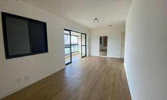 Imagem 2: * Beverly Hills I - Excelente apartamento em andar alto *