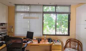 Imagem 7: Sobrado para venda possui 400 metros quadrados com 5 quartos em Vila Madalena - São Paulo