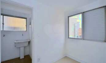 Imagem 4: Apartamento para venda com 70 metros quadrados com 2 quartos em Indianópolis - São Paulo