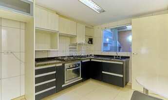 Imagem 5: Sobrado.Que tal morar em um magnífico imóvel localizado em um ótimo bairro de Curit