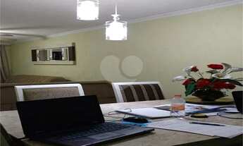 Imagem 7: Apartamento à venda com 67 m² e 2 dormitórios por 250 mil reais, localizado no bairro Vila