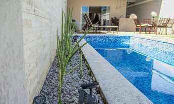 Imagem 2: MARAVILHOSA CASA EM CONDOMÍNIO FECHADO COM INFRA COMPLETA, NA BARRA DA TIJUCA, POSSUI 5 SU