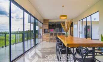 Imagem 3: Casa c/ piscina quente, sala de jogos, 4suítes, disponível p/ Semana Santa em Caldas Novas