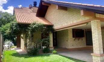 Imagem 2: Casa para venda possui 261 metros quadrados com 3 quartos em Tamandare Distrito - Garibald