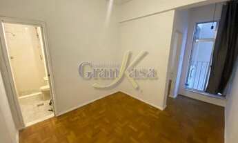 Imagem 6: Quarto e Sala bem dividido em ótima localização