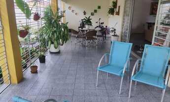 Imagem 7: Casa à venda com 4 quartos, 03 suítes na Madalena - Recife - PE