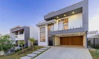 Imagem: Casa Maravilhosa no Condomínio Alphaville