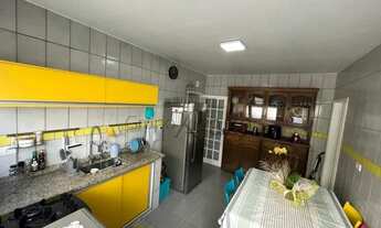 Imagem 4: Jacarei - Casa Padrão - Centro