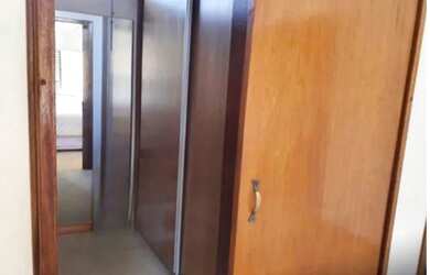 Imagem 7: Casa Térrea de Esquina, Frente para o Lago, em Condomínio, à 1,5 km de Águas de São Pedro