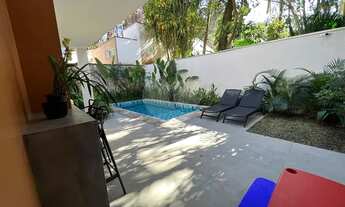 Imagem 5: Casa toda reformada, com piscina e churrasqueira!