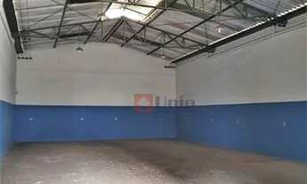 Imagem: Barracão à venda, 200 m² por R$ 420.000,00