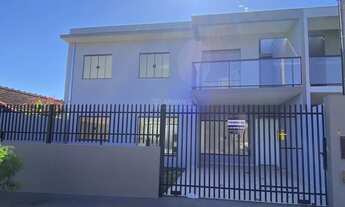 Imagem: Sobrado com 3 quartos, localizado em área