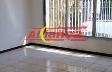 Imagem 2: EXCELENTE CASA TERREA INDIVIDUAL COM 4 QUARTOS, 6 VAGAS - 1 EDICULA - VILA AUGUSTA