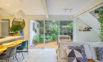 Imagem 3: Casa de vila totalmente reformada! 3 suítes - 3 vagas!