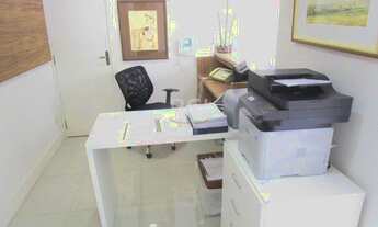 Imagem 5: Casa para Venda - 227m², 4 dormitórios, 1 vaga - Menino Deus