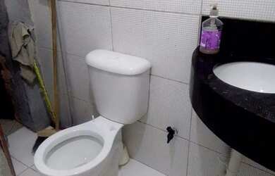 Imagem 4: Ponto Comercial Galpão / depósito com aluguel por R$450 /mês