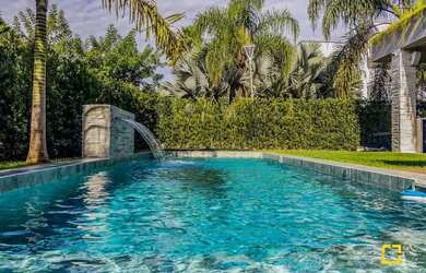 Imagem 2: Jurerê Internacional - 4 suítes - Piscina - Amoreville - Florianópolis / SC