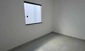 Imagem 4: Vendo casa de 3/4 sendo uma suíte no sim