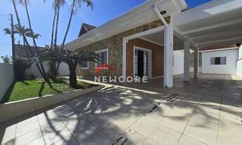 Imagem: Casa em Rua Washington Menezes Camargo