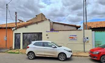 Imagem 2: Casa para Venda no Bairro Petrópolis Prox. IFMT, Novo fórum de Várzea Grande