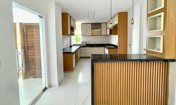 Imagem 3: ALUGO CASA TRIPLEX EM CONDOMÍNIO FECHADO