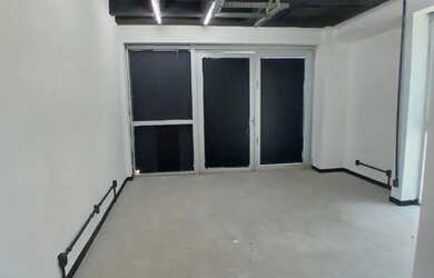 Imagem 3: Sala comercial c/ varanda(carência de 6 meses) Barra/Condomínio One World Offices