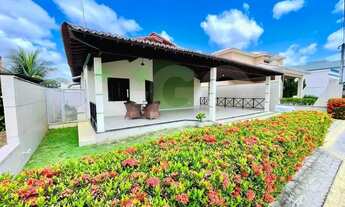 Imagem 3: Casa Térrea com ótimo espaço interno no Green Clube