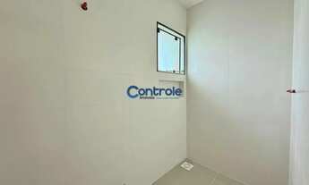 Imagem 3: Maravilhoso sobrado em Forquilhas, 3 banheiros, 2 suítes, 2 vagas de garagem