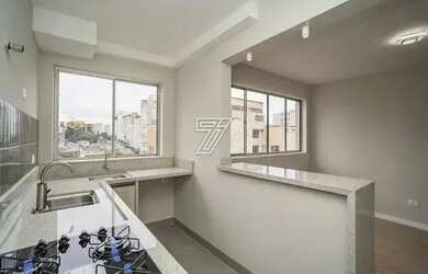 Imagem: Apartamento / 2 quartos / Centro / 59m²