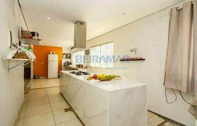 Imagem 4: Casa 5 Quartos, 1 Suíte, Quintal Amplo, 5 Vagas de Garagem para Alugar - Setor Habitaciona